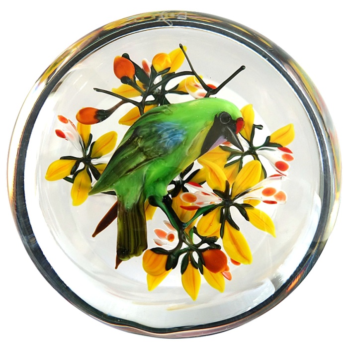 Farfalla Paperweight Ayotte Rick Golden Fronted Leaf Bird RA 513 2
