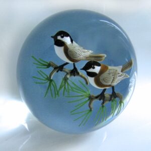 Farfalla Paperweight Ayotte Rick Kohlmeisen Chickadee RA 1055