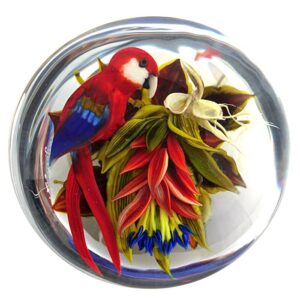 Farfalla Paperweight Ayotte Rick Scarlet Macaw mit Shrimp Flower RA 968 3