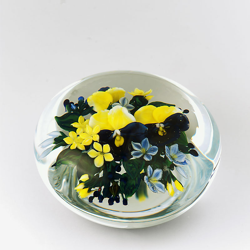 Farfalla Paperweight Ayotte Rick Stiefmuetterchenbukett RA 991