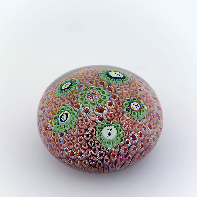 Farfalla Paperweight Baccarat Apricot Carpet Ground 549 SL