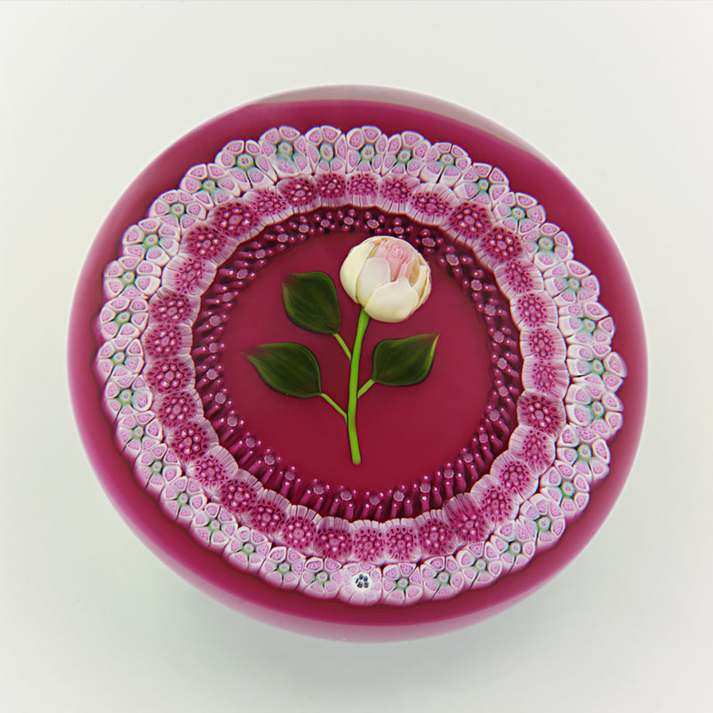Farfalla Paperweight Baccarat Coeur de Rose crimson BC 854