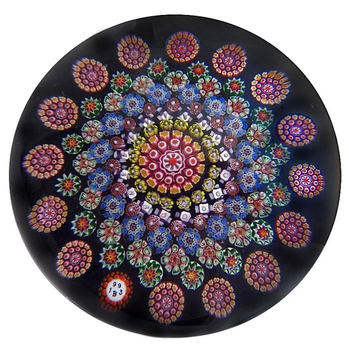 Farfalla Paperweight Baccarat Kirchenfenster BC 847