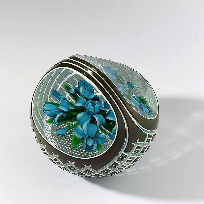 Farfalla Paperweight Banford Ray Koerbchen mit Iris RB 887