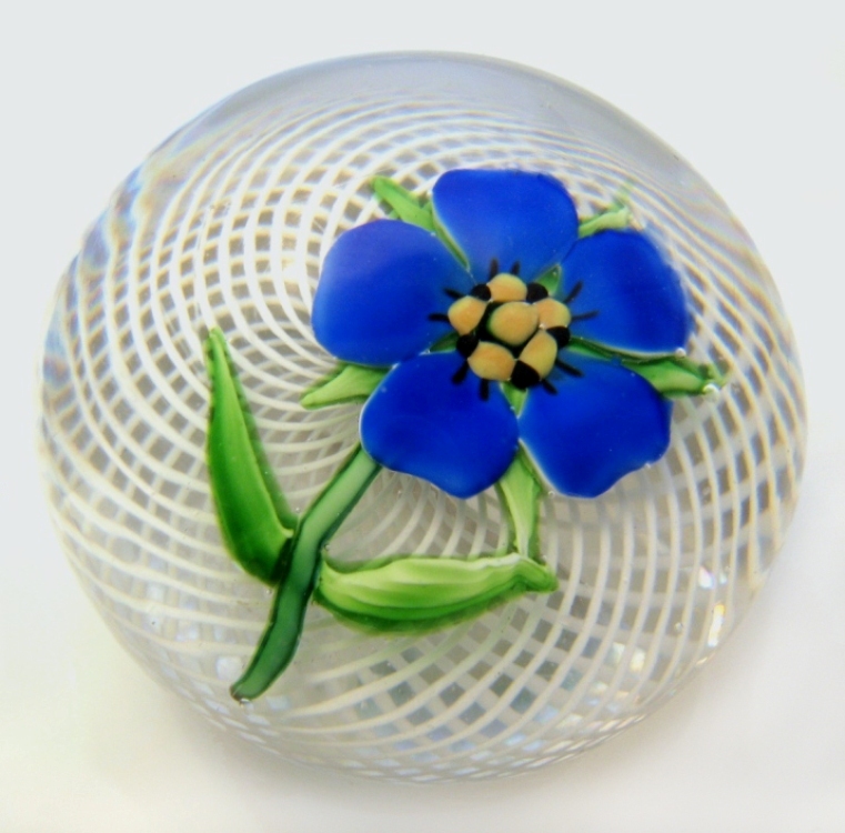 Farfalla Paperweight Blue Pelargonium over Latticinio 592 SL