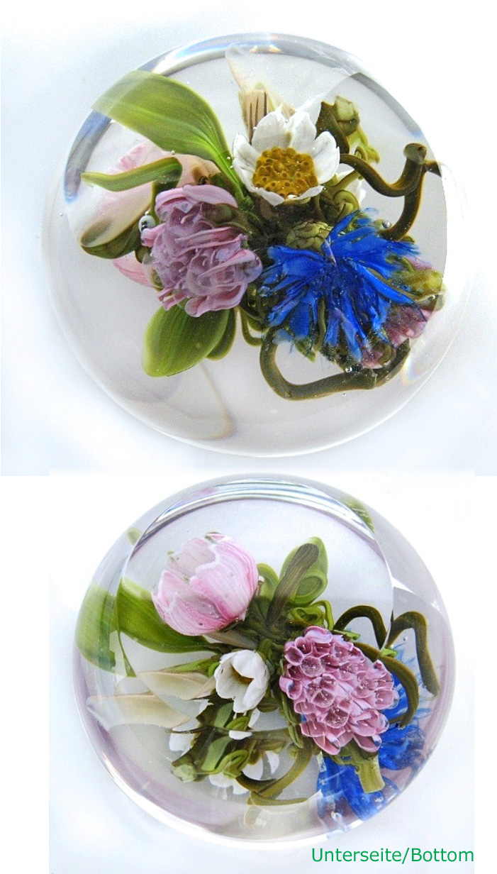 Farfalla Paperweight Bracht Stefan Kopfueber in den Blueten SB 013