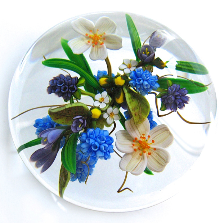 Farfalla Paperweight Byers Andrew Fruehlingsboten AB 752