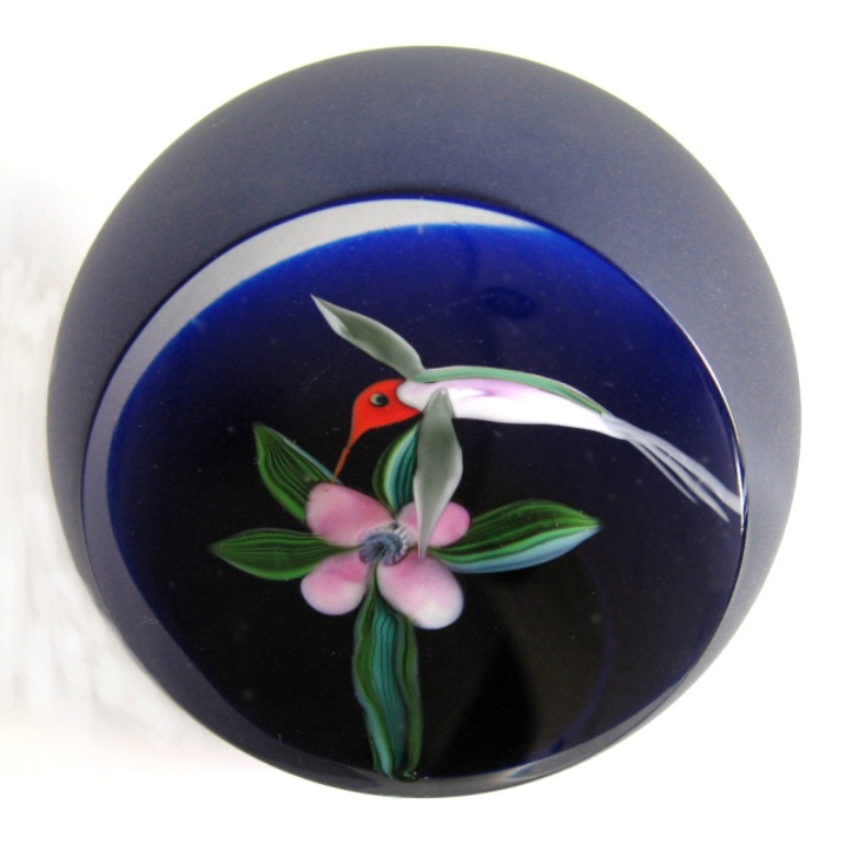 Farfalla Paperweight Correia Art Glass Kolibri CO 198