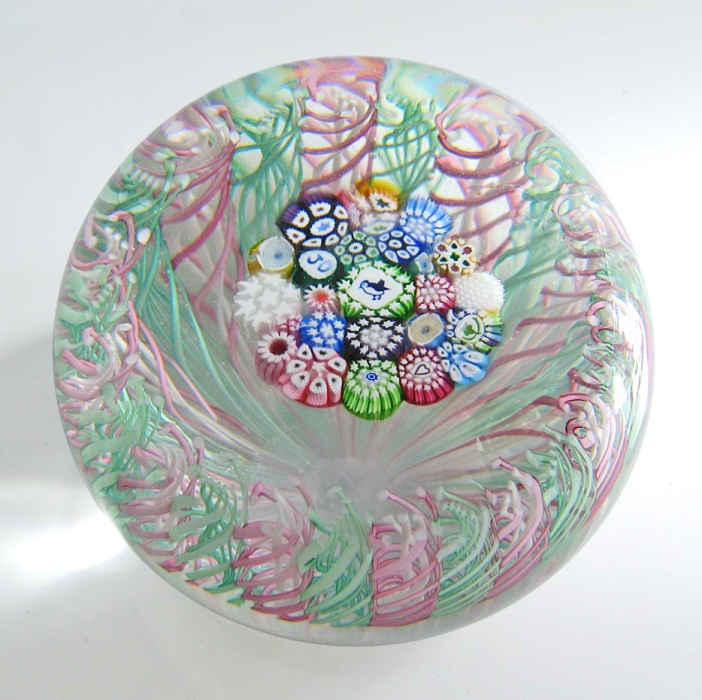 Farfalla Paperweight Deacons John Basket and Closepack JD 1415