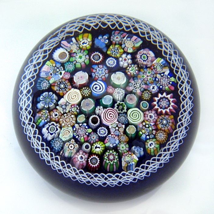 Farfalla Paperweight Deacons John Close Millefiori mit Torsade JD 804