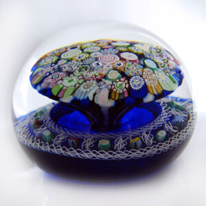 Farfalla Paperweight Deacons John Magnum Millefiori Pilz JD 807