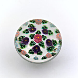 Farfalla Paperweight Ebelhare Drew Lila Pompondahlien DE015