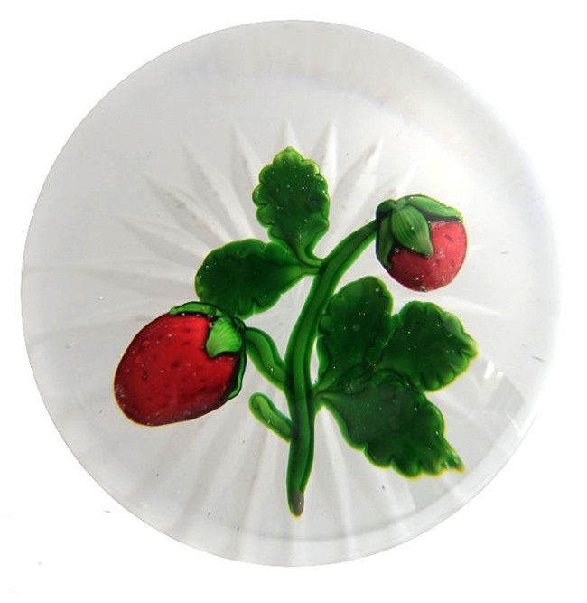 Farfalla Paperweight Erdbeere 1087 BC