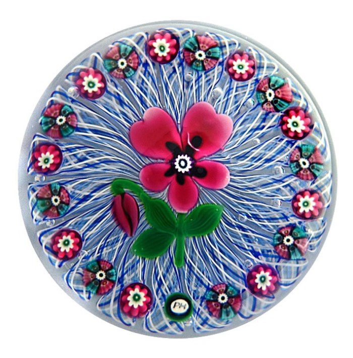Farfalla Paperweight Holmes Peter Selkirk Glass Stiefmuetterchen auf Lace SK 2301
