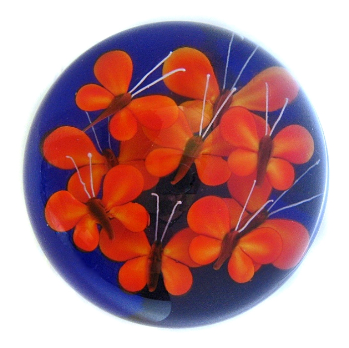 Farfalla Paperweight Lundberg Steven Der rote Schmetterlingsschwarm LS 206 2