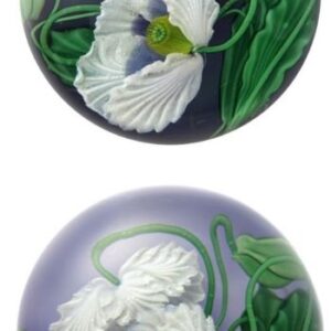 Farfalla Paperweight Lundberg Studios Weisse Mohnblueten LS 146WV 2