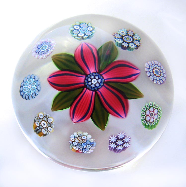 Farfalla Paperweight McDougall Peter Ruby Striped Flower PMcD 706