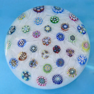 Farfalla Paperweight McDougall Peter Scattered Millefiori auf Lace PMcD 8 2008