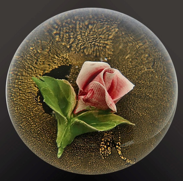 Farfalla Paperweight Murano Rose MU 115