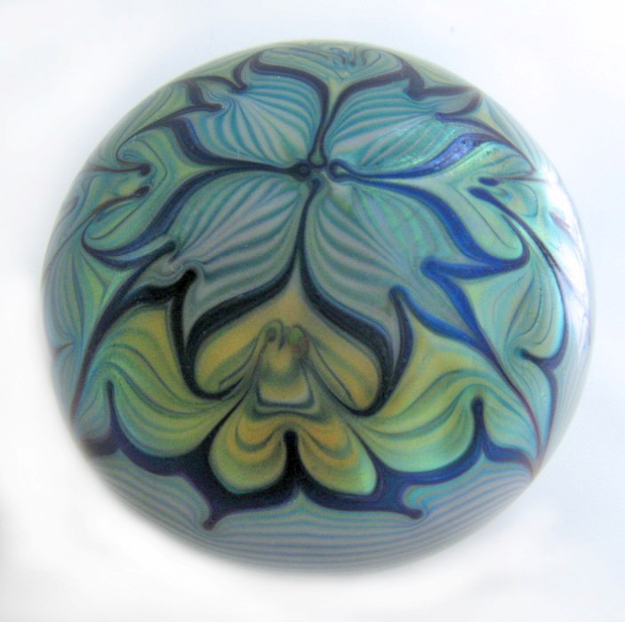 Farfalla Paperweight Orient Flume Geometric OF 100 75