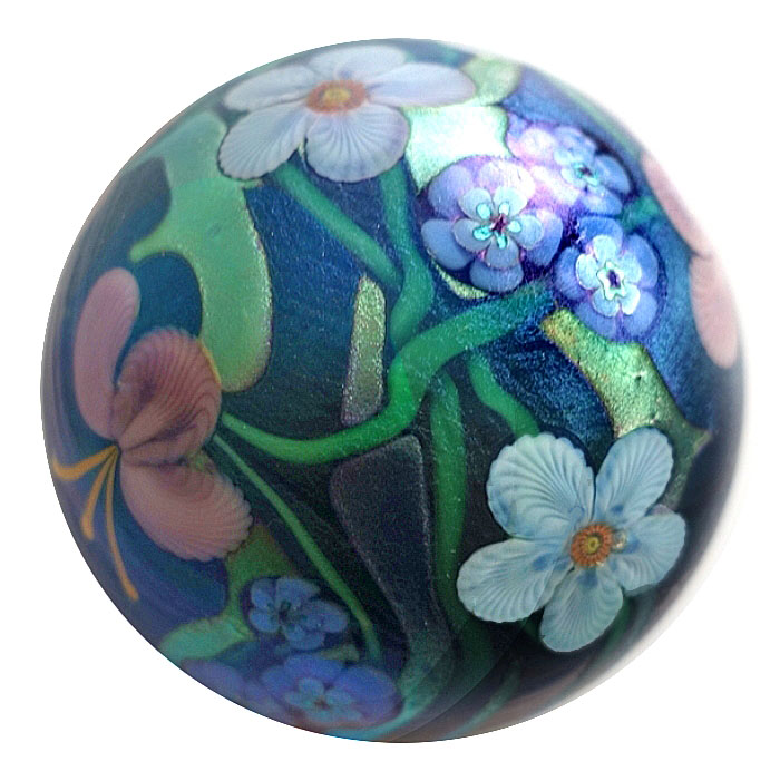Farfalla Paperweight Orient Flume Iridescent Flowers Vergissmeinnicht OF 100 82 3