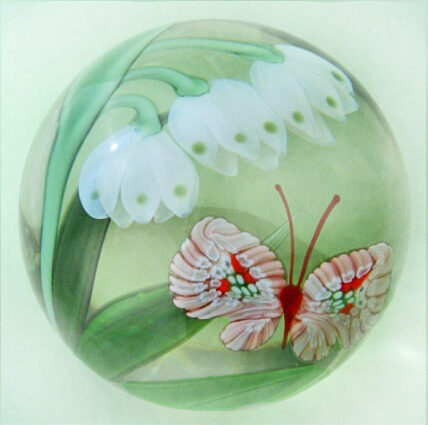 Farfalla Paperweight Orient Flume Maerzenbecher und Schmetterling OF 102 87