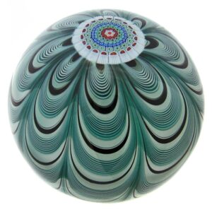 Farfalla Paperweight Orient Flume Marbrie gruen OF 300 5