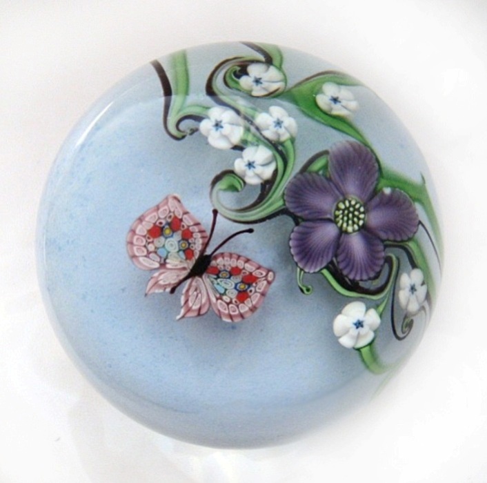 Farfalla Paperweight Orient Flume Schmetterling und Vergissmeinnicht OF 102 82