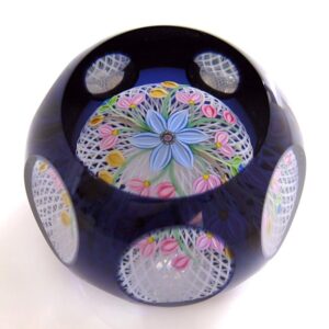 Farfalla Paperweight Perthshire Amethyst Overlay Blumenkissen PP 1992E