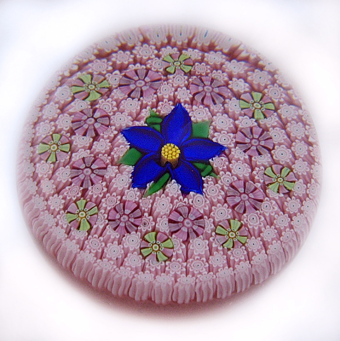 Farfalla Paperweight Perthshire Carpet Ground PP 1983D