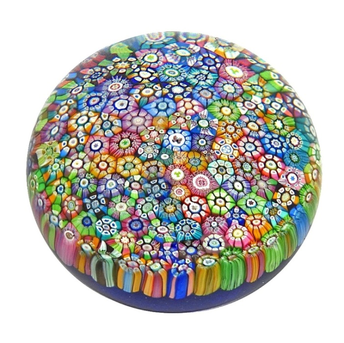 Farfalla Paperweight Perthshire Close Millefiori PP 013