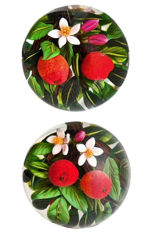 Farfalla Paperweight Richardson Cathy Touchstone Glass Pfirsiche Miniatur Kugel Peaches Sphere CR 1250