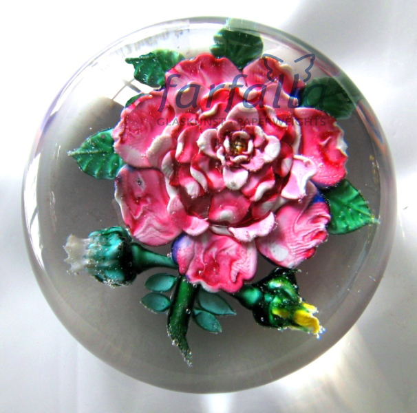 Farfalla Paperweight Rose mit Knospen 817 MtW