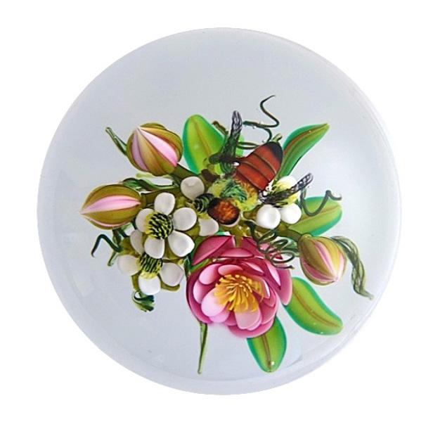 Farfalla Paperweight Rosenfeld Ken Bukett mit Biene Miniatur KR 2601