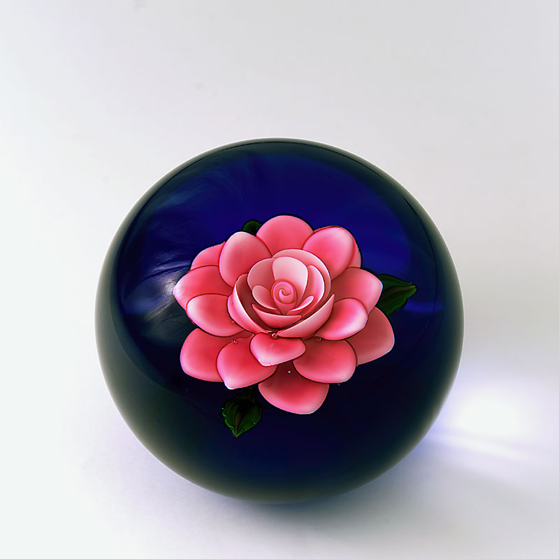 Farfalla Paperweight Rosenfeld Ken Rose quot Belle Amour quot KR 179