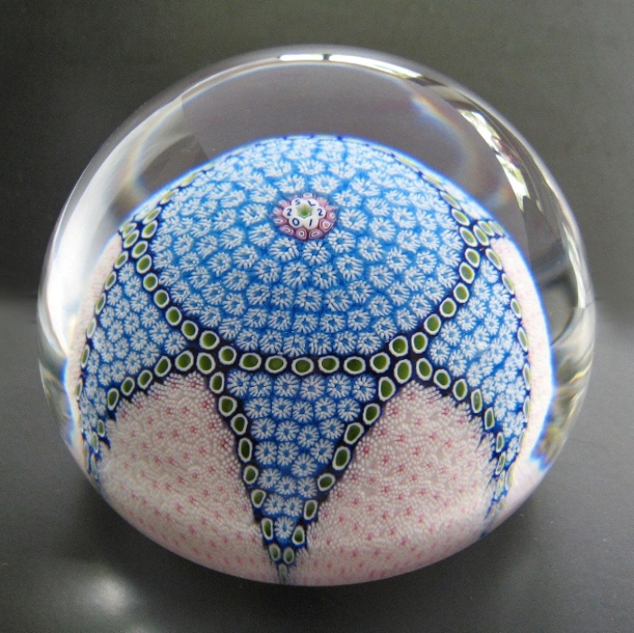 Farfalla Paperweight Saint Louis Anemone SL 12200