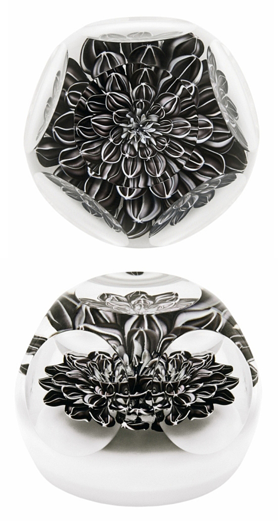 Farfalla Paperweight Saint Louis Dahlia Noir SL 150300