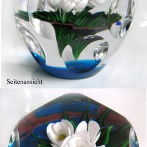 Farfalla Paperweight Saint Louis Fleur d Eau White Upright Bouquet SL 50300