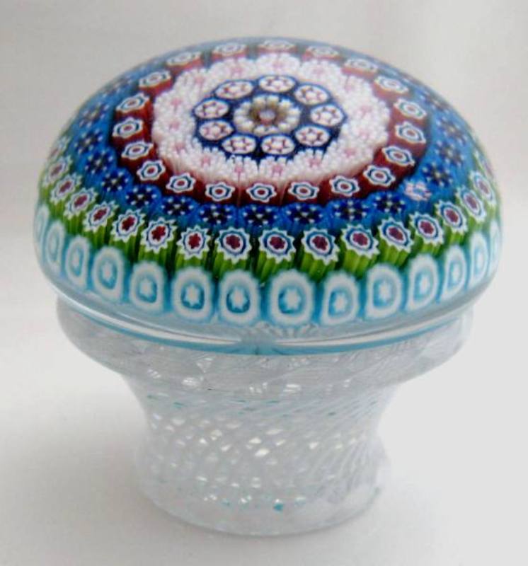 Farfalla Paperweight Saint Louis Millefiori Piedouche SL 91