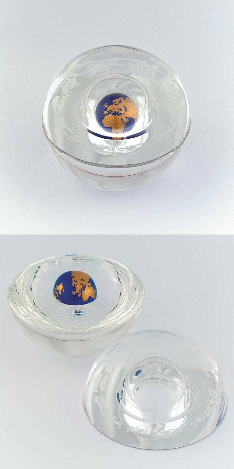 Farfalla Paperweight Saint Louis Planète Bleue SL 40400