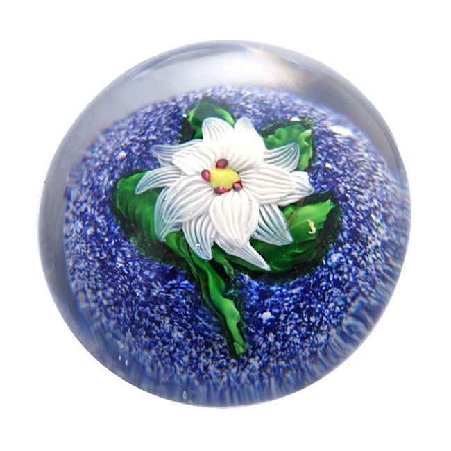 Farfalla Paperweight Saint Louis Weisse Dahlie Jasper Ground 1081 SL