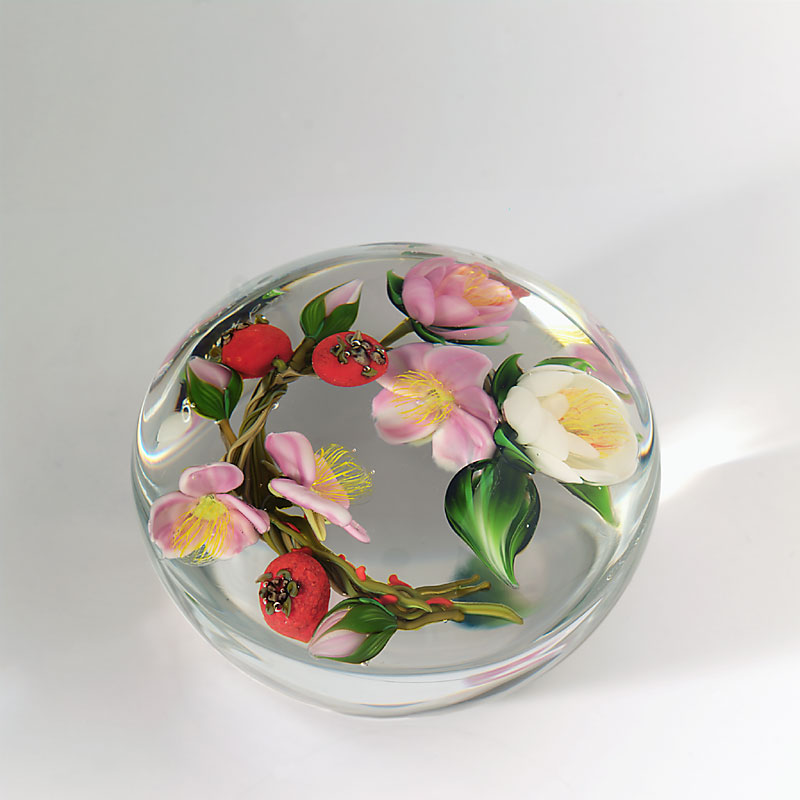 Farfalla Paperweight Stankard Paul Wildrosen und Hagebutten ST 242