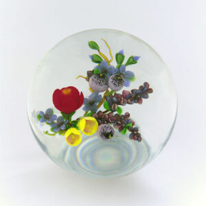 Farfalla Paperweight Ward Mayauel Bukett Forget me not MW 3014
