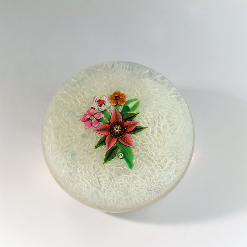 Farfalla Paperweight Ysart Paul Posy PY 501