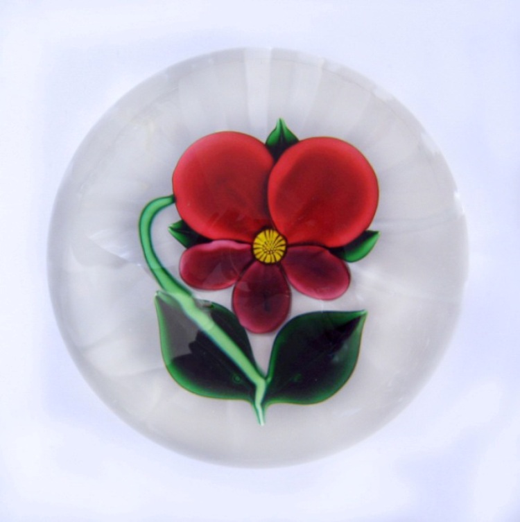 Farfalla Paperweight farfalla Studios Stiefmuetterchen Pansy FP 119